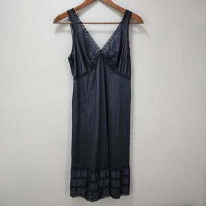 70's Vintage Sears Lace Trim Full Slip Dress